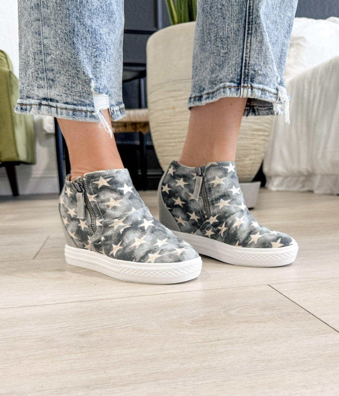 Ari Sneaker Wedge Denim With Star Print And Zippers Naughty Monkey